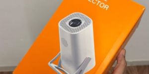 380 hy pro projector