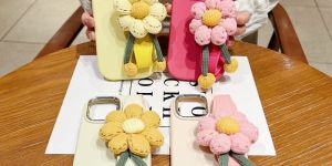 Silicone Metal Ring Flower Wrist Strap Holder iPhone 14 Plus Phone Case