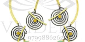 Vaidehi Necklace Set for Girls Vjns 129