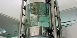 6 Person Maxton Hydraulic Elevators