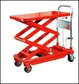 Scissor Lift Truck