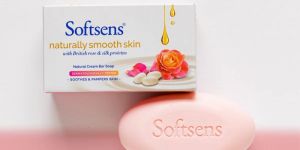 Naturally Smooth Skin Cream Bar Soap (100g X 3 Multipack)