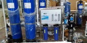 Commercial 2000 Lph RO Plant