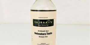 Vedhanahara Thaila Ayurvedic Oil