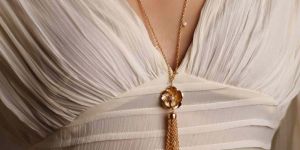 Mogra Women Neckpiece