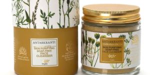 Antarkranti Herbs & Roots Face Cleanser