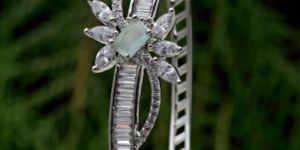 Karatcart Silver Tone Light Green Cz Bracelet for Women