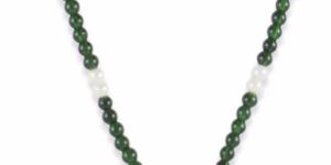 Traditional Kundan Pendant Set