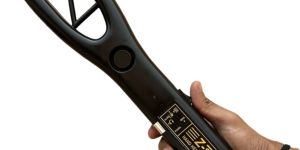 Z-Scan Hand Held Metal Detector