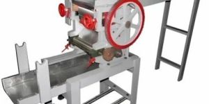 Semi Automatic Noodles Extruder Machine