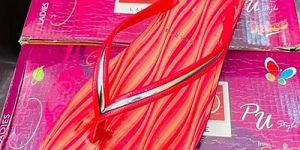 Ladies Red Flip Flop Slipper