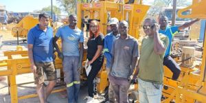 Fully Automatic Paver Block Making Machine