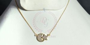 DG 0009 Wome Gold Pendant
