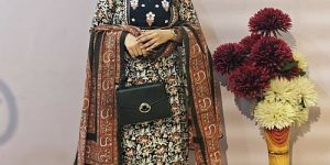 Ladies Black Printed Rayon Kurti Pant Set