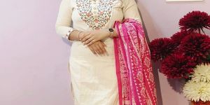 Ladies Cream Printed Rayon Kurti Pant Set with Dupatta