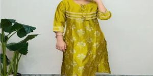 Ladies Viscose Rayon Printed Kurti And Pant Set