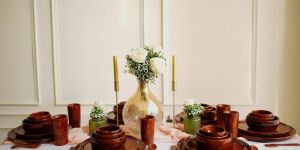 40 Piece OF Sheesham Wood Dinner Set