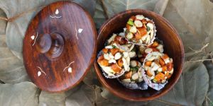 Handcrafted Sheesham Wood Storage Bowl With Lid