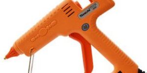 Themisto TH-GG200 200W Hot Glue Gun with 5 Strong Sticks