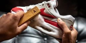 Shoe Cleaning Service