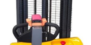 Electric Stacker