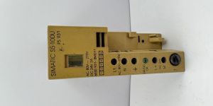 Siemens 6ES0 931-8MD11 Simatic S5-100U Power Supply Module