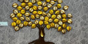 Handmade Decorative Iron Tree Wall Hanging