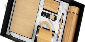 Metal 6 In 1 Brown Notebook Pen Key Chain Card Holder Mug And Bottle Corporate Gift Set