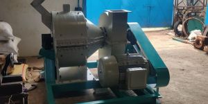 1000 Kg/HR Capacity Turmeric Grinding Machine