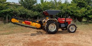 Tractor Pipeline Trenchor