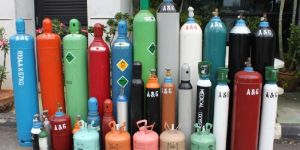 Empty Gas Cylinders