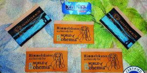 weaving clothing labels