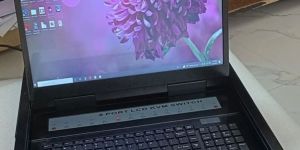 STS 19 Inch 8 Port VGA LCD KVM Switch