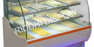 Sweet Display Counter