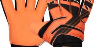 Unisex Nivia Blaze Football Goalkeeper Gloves