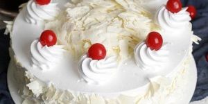White Forest Cake