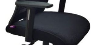 Adjustable Handle Mesh Medium Back Chair in Black