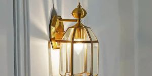 Classic Brass Lantern Wall Light
