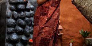 Urvi Ajrakh Hand Block Printed Straight Fit Kurta