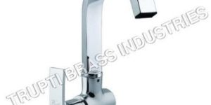 Swan Neck With Regular Swinging Spout