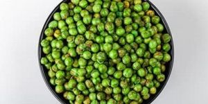 spicy hara matar namkeen