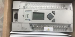 Allen Bradley Micrologix 1400 1766 L32BXBA PLC