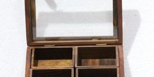 Brown Wooden Dry Fruit Box