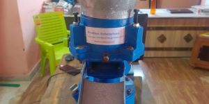 500 Kg Cattle Feed Machine