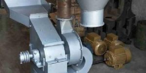 Chili Grinding Machine