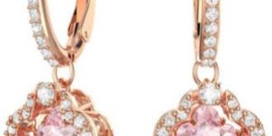 18Kt Gold Lab Grown Diamond Designer Stud Earrings