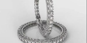 18kt White Gold Lab Grown Diamond Bangle Set
