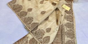 Handwoven Raw Silk Boota Saree
