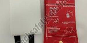 Red Fiberglass Fire Blanket, For Industrial
