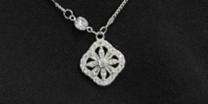 925 Sterling Silver Ladies Necklace